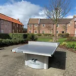 The Dog House On The Meadows, The Bay Filey, Enclosed Deck, 2 Bedrooms With Ensuites, 2 Dogs Welcome Holiday home *