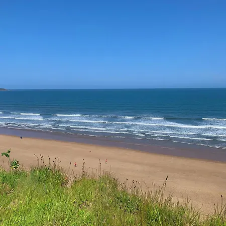 The Dog House On The Meadows, The Bay Filey, Enclosed Deck, 2 Bedrooms With Ensuites, 2 Dogs Welcome Nyaraló *